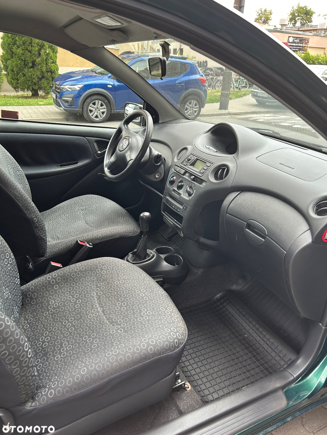 Toyota Yaris 1.3 Terra - 7