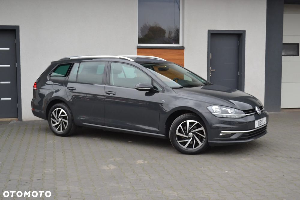 Volkswagen Golf Variant - 2