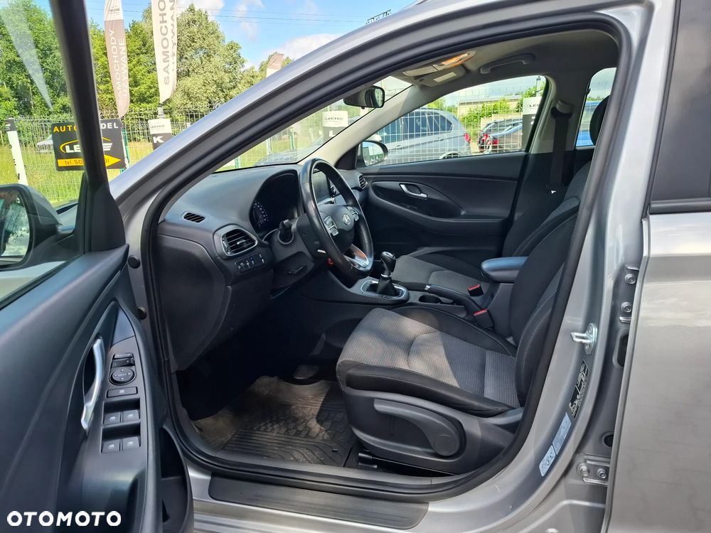 Hyundai i30 - 11