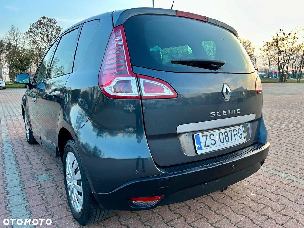 Renault Scenic 2.0 16V 140 CVT Dynamique - 5