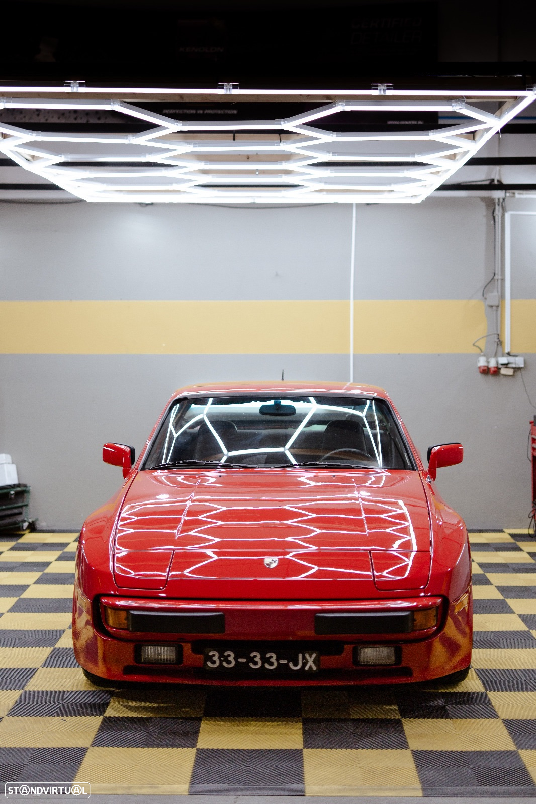 Porsche 944 Standard - 14