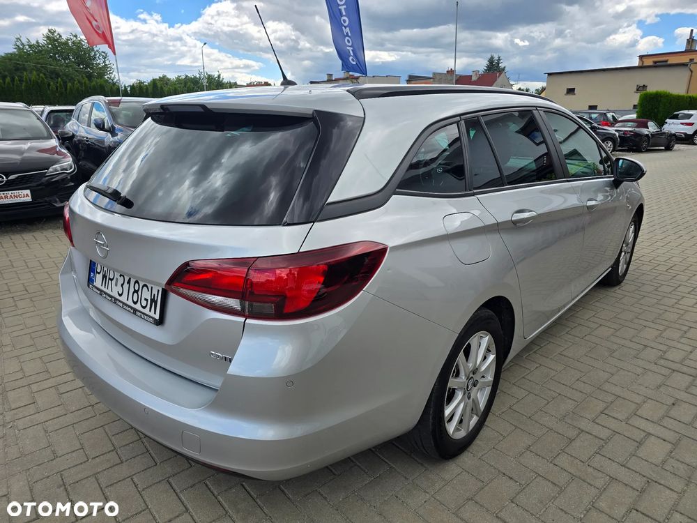 Opel Astra - 4