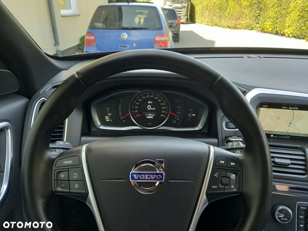 Volvo XC 60 D4 Drive-E Momentum - 35
