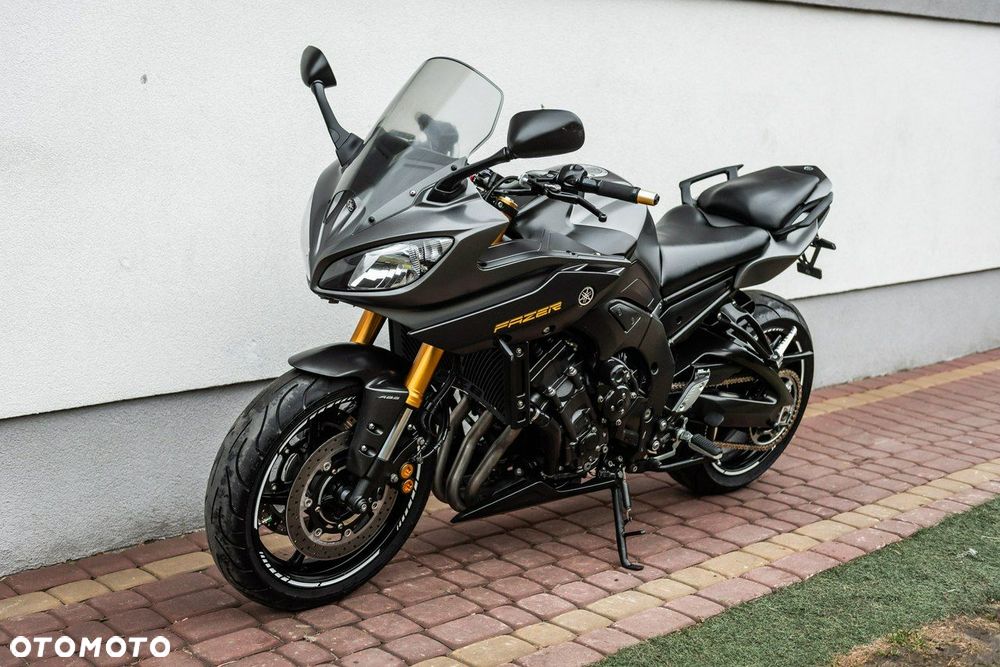 Yamaha FZ - 6