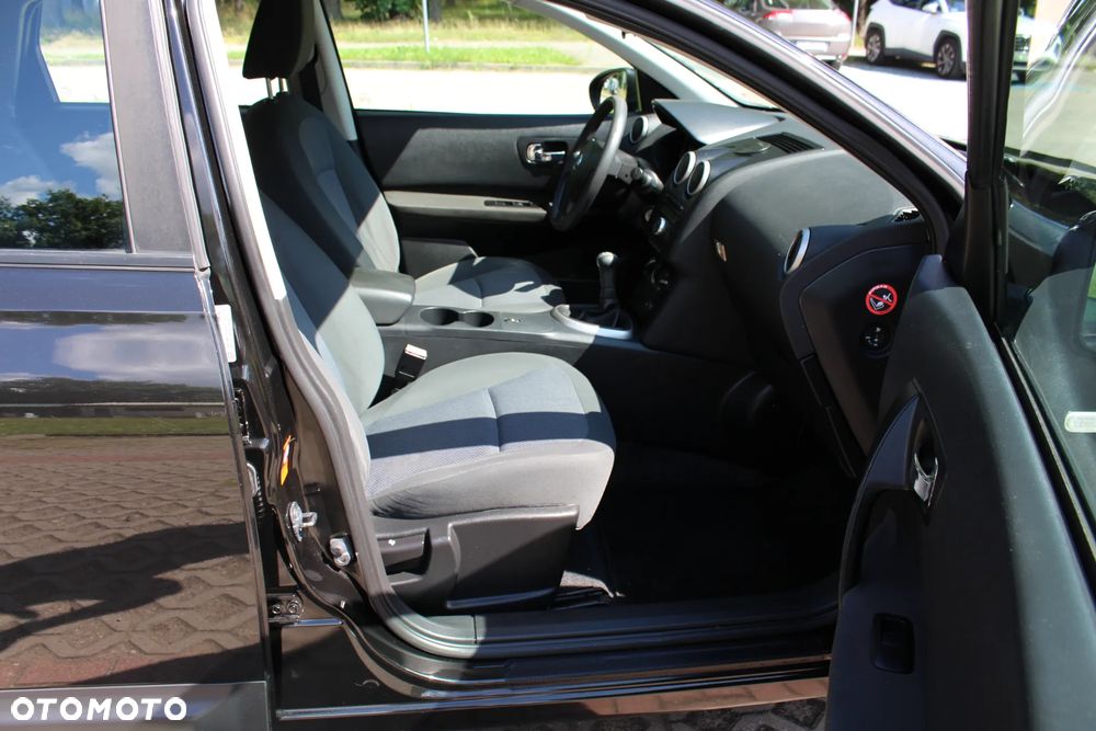 Nissan Qashqai 1.6 visia - 12