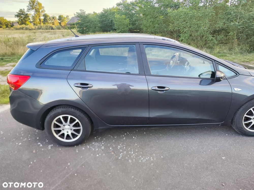 Kia Ceed 1.6 CRDi L - 5