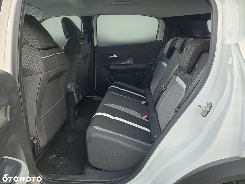 Opel Frontera 1.2 T mHEV GS eDTC6 - 11