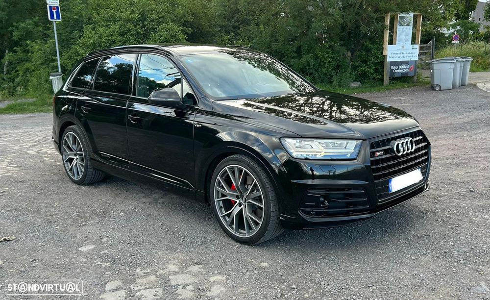 Audi Q7 - 1