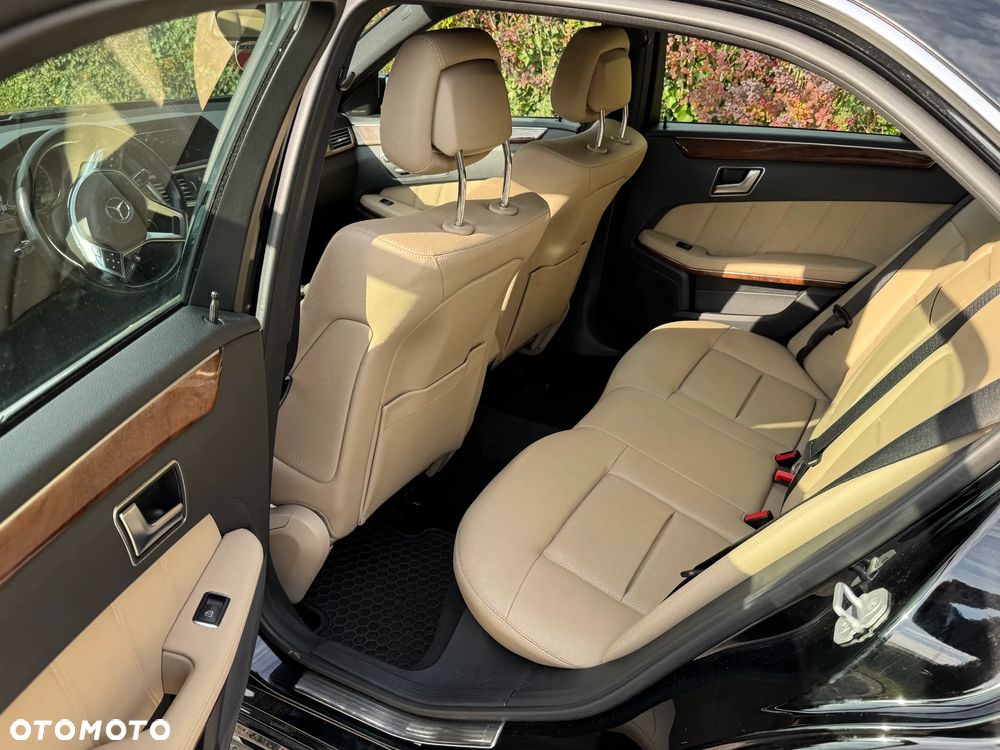 Mercedes-Benz Klasa E 350 7G-TRONIC Avantgarde - 12