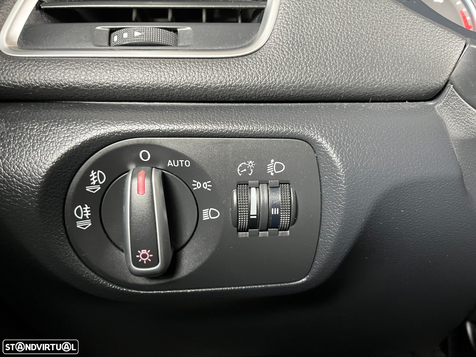 Audi Q3 2.0 TDI Ambition - 14