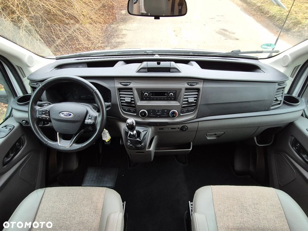 Etrusco 6.9 SF 7m FV23% 4os. MAX doposażony półintegra opuszczane łóżko IGŁA - 11