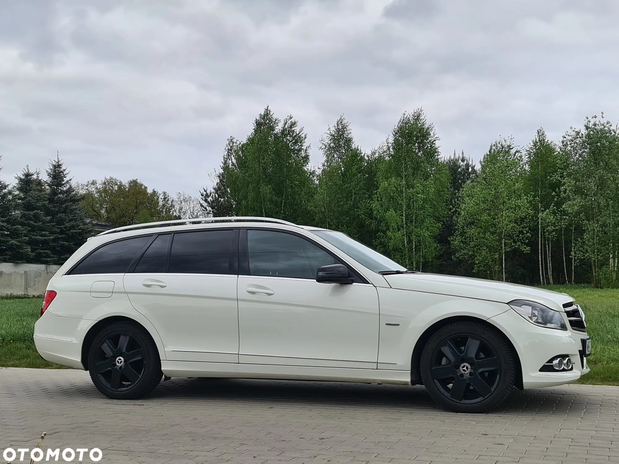 Mercedes-Benz Klasa C 250 CDI BlueEff Avantgarde - 14