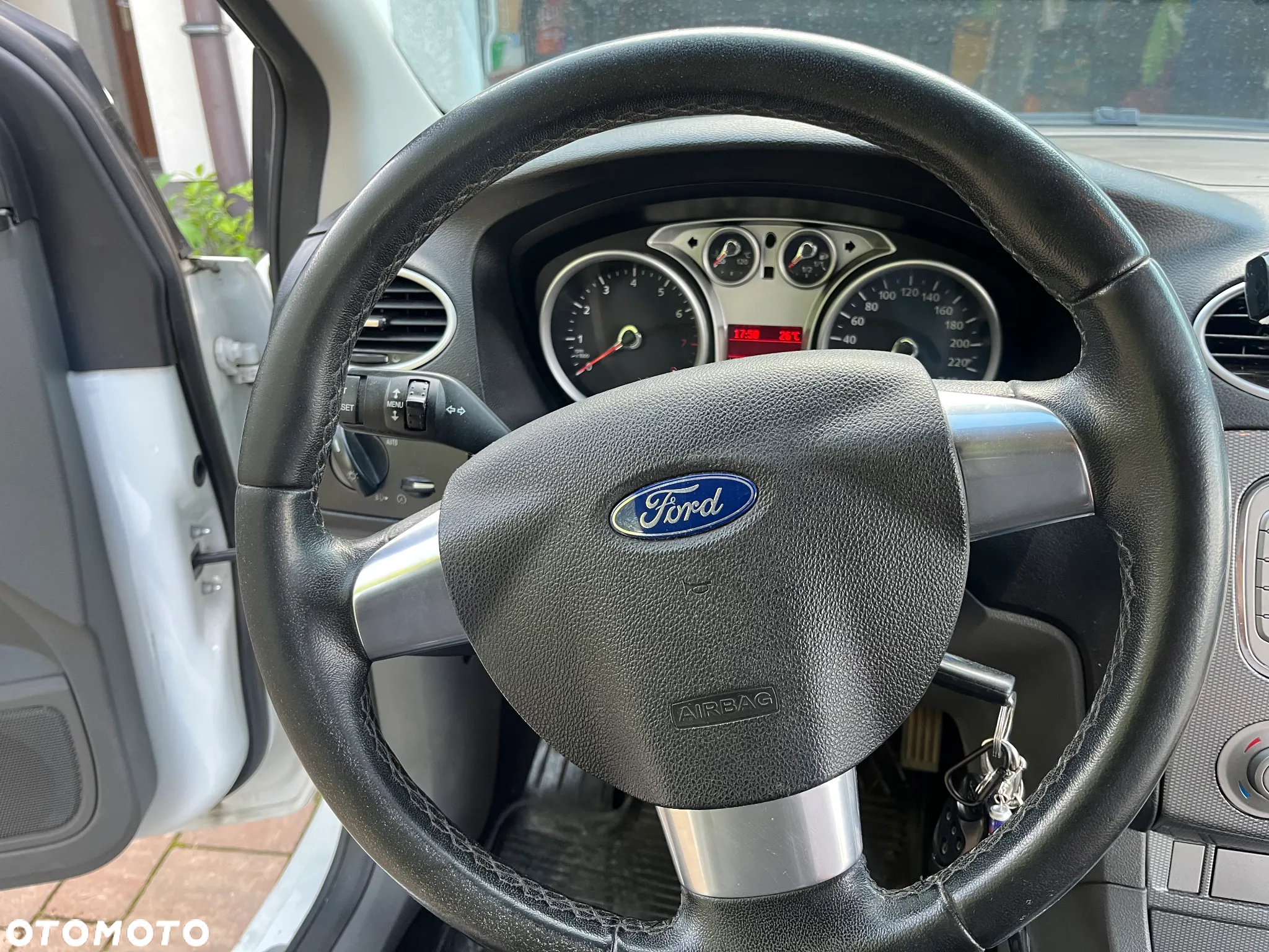 Ford Focus 1.6 Titanium - 20