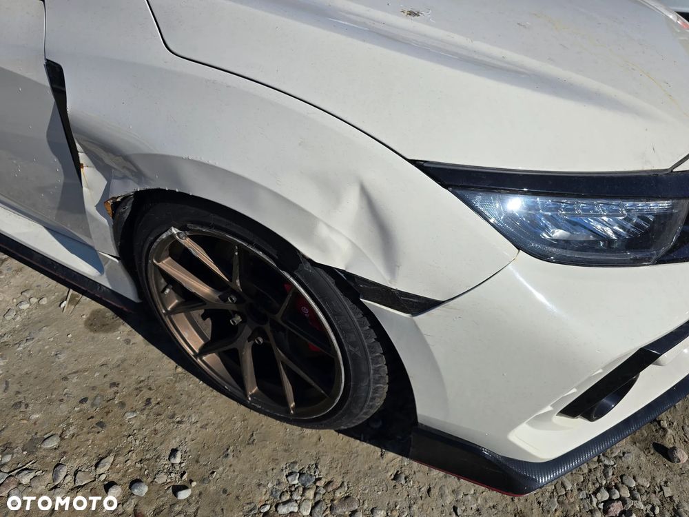 Honda Civic 2.0 VTEC Turbo Type R - 9