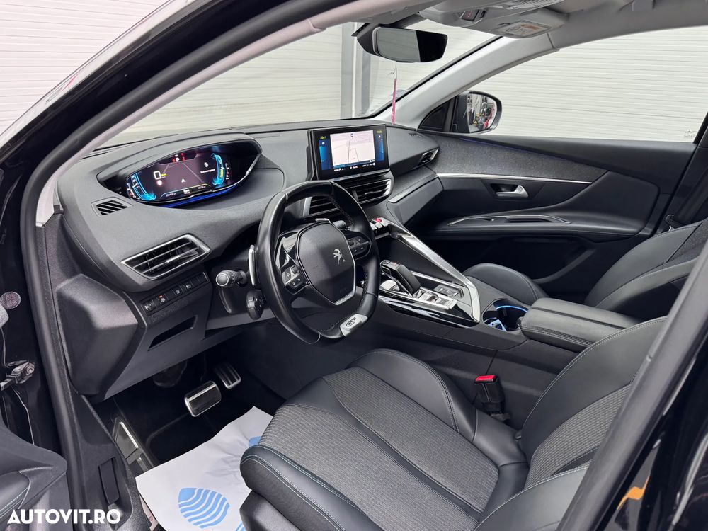 Peugeot 3008 PHEV 225 EAT8 GT - 9