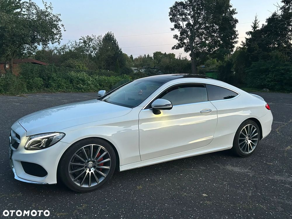 Mercedes-Benz Klasa C 300 Coupe 7G-TRONIC AMG Line - 1