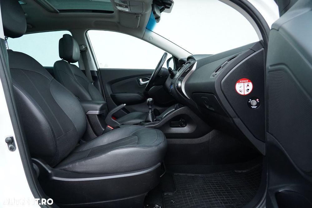 Hyundai ix35 2.0 CRDI 4WD Premium - 15