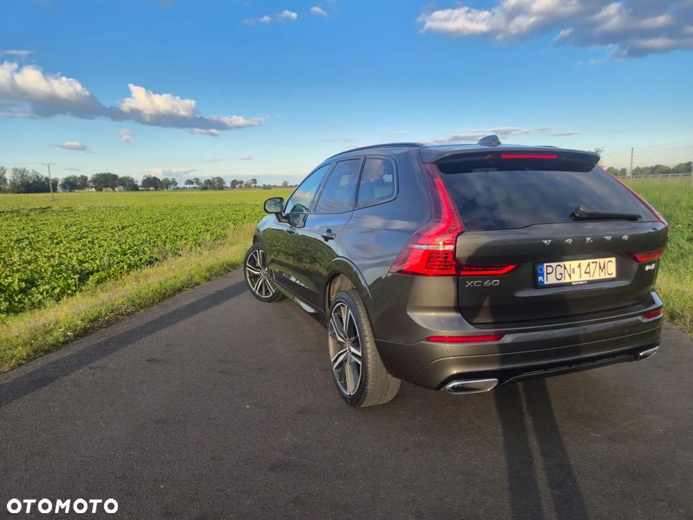 Volvo XC 60 D4 R-Design - 11