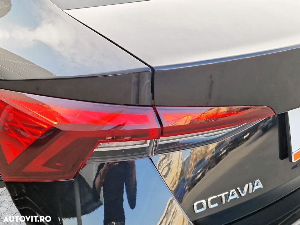 Skoda Octavia 2.0 TDI DSG Ambition - 10