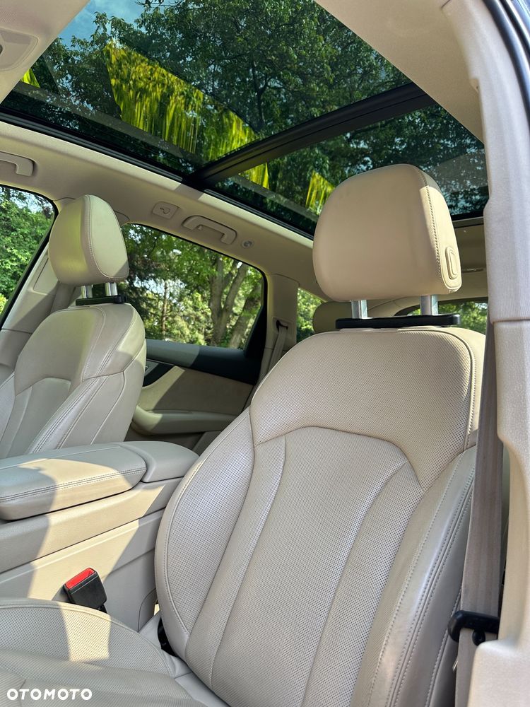Audi Q7 - 10