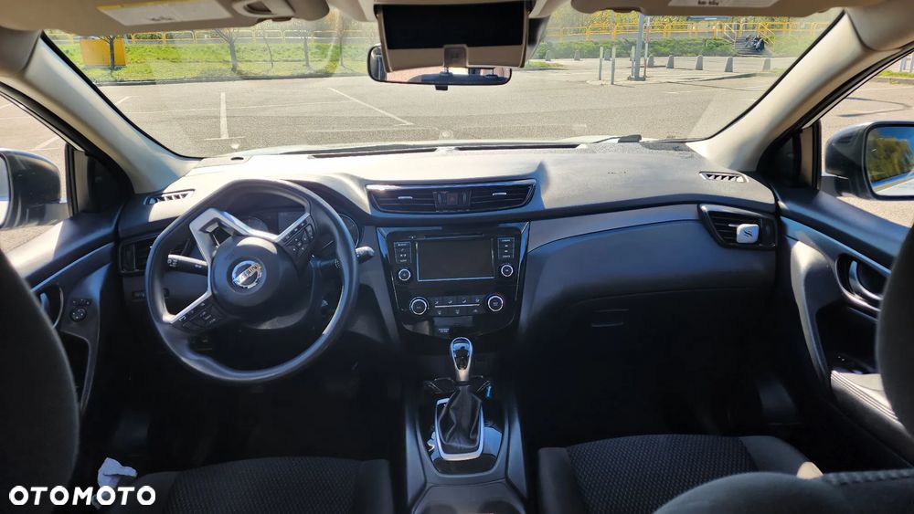 Nissan Rogue - 3