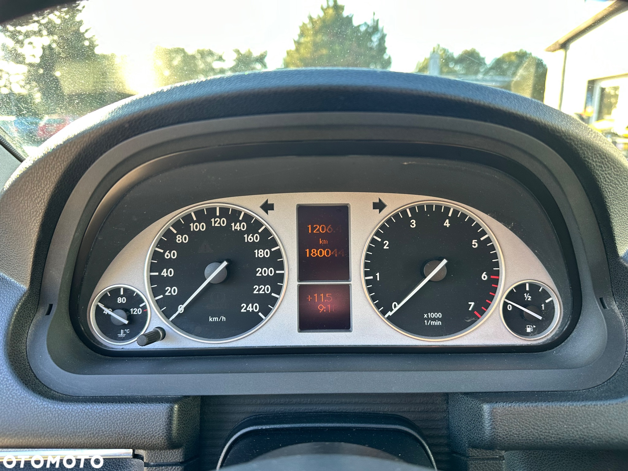 Mercedes-Benz Klasa B 150 - 24