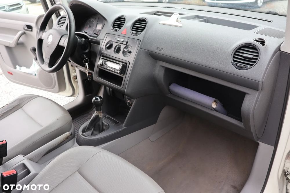 Volkswagen Caddy Life - 11