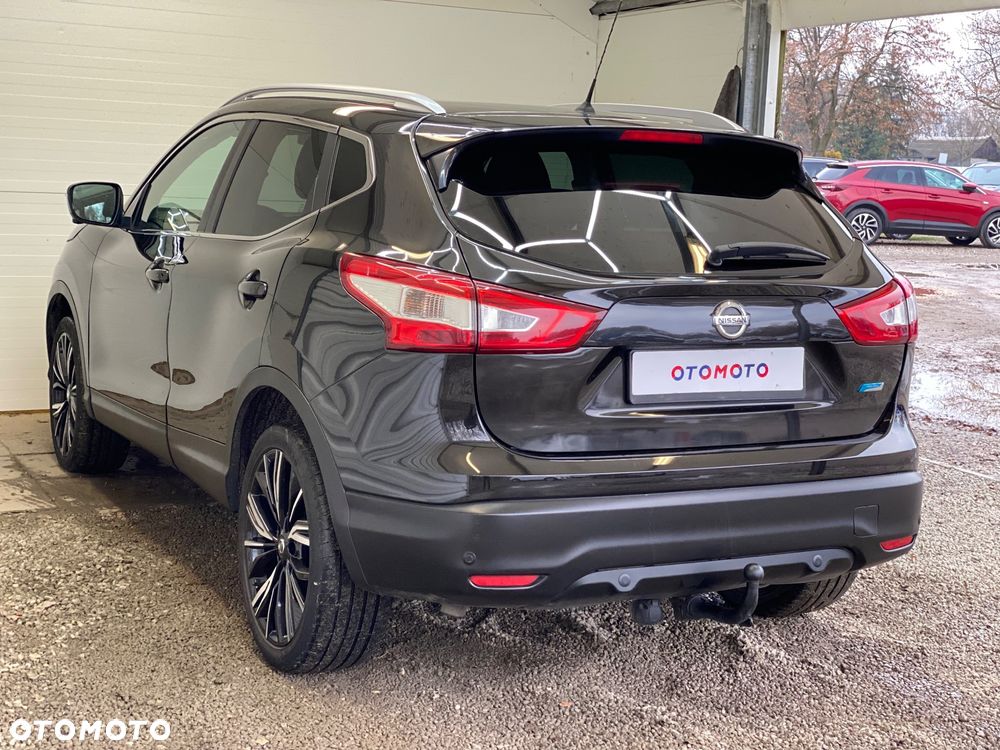 Nissan Qashqai 1.5 dCi Tekna - 4