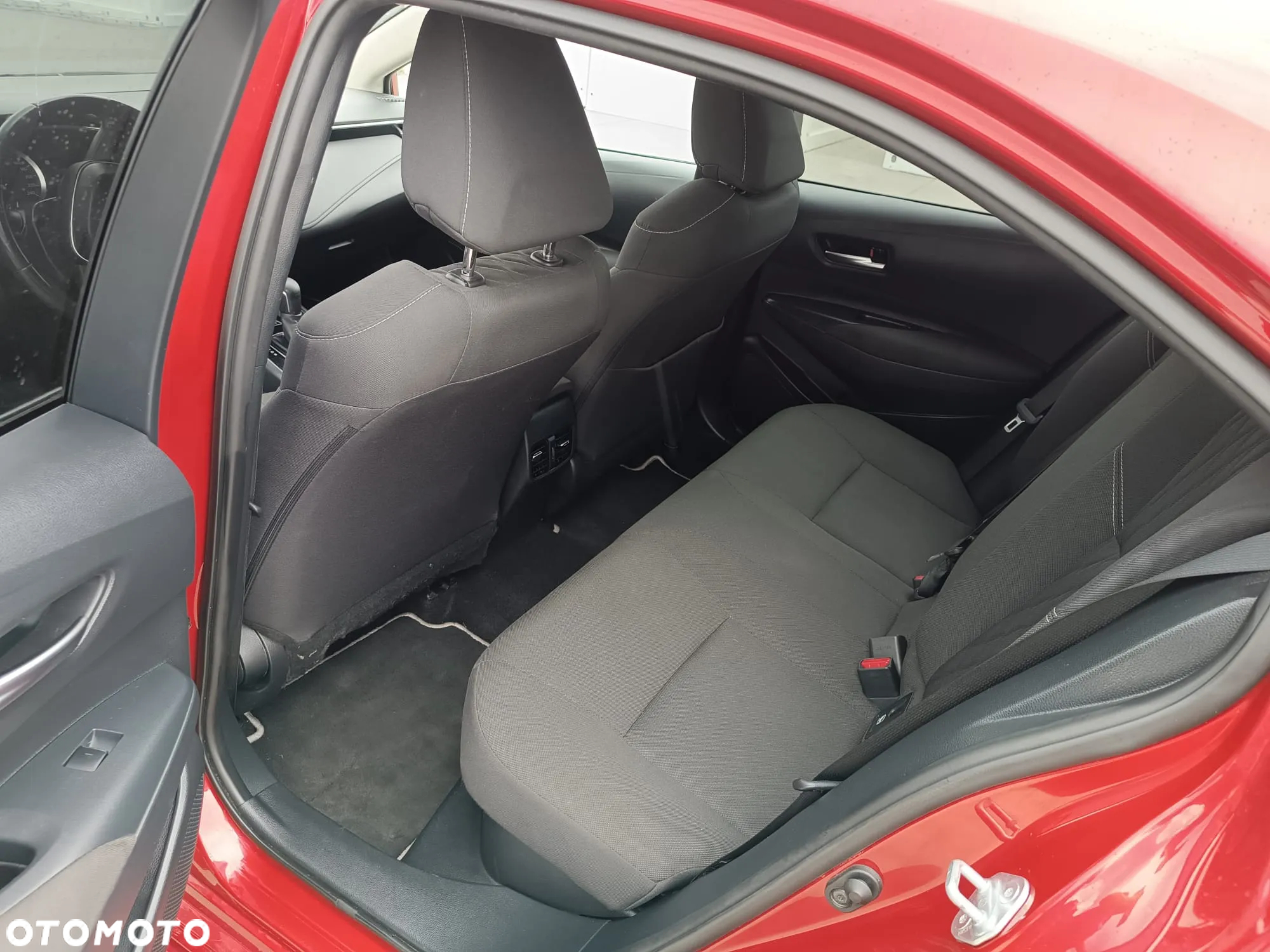 Toyota Corolla 1.8 Hybrid Comfort - 11