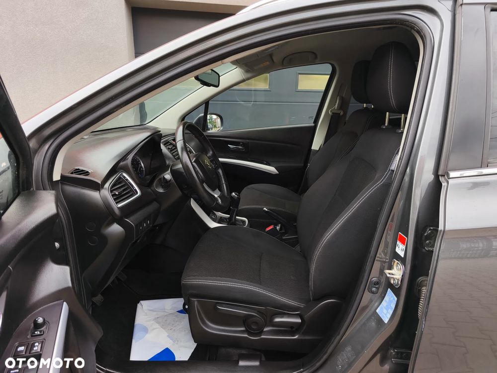 Suzuki SX4 S-Cross 1.0 T Premium - 5
