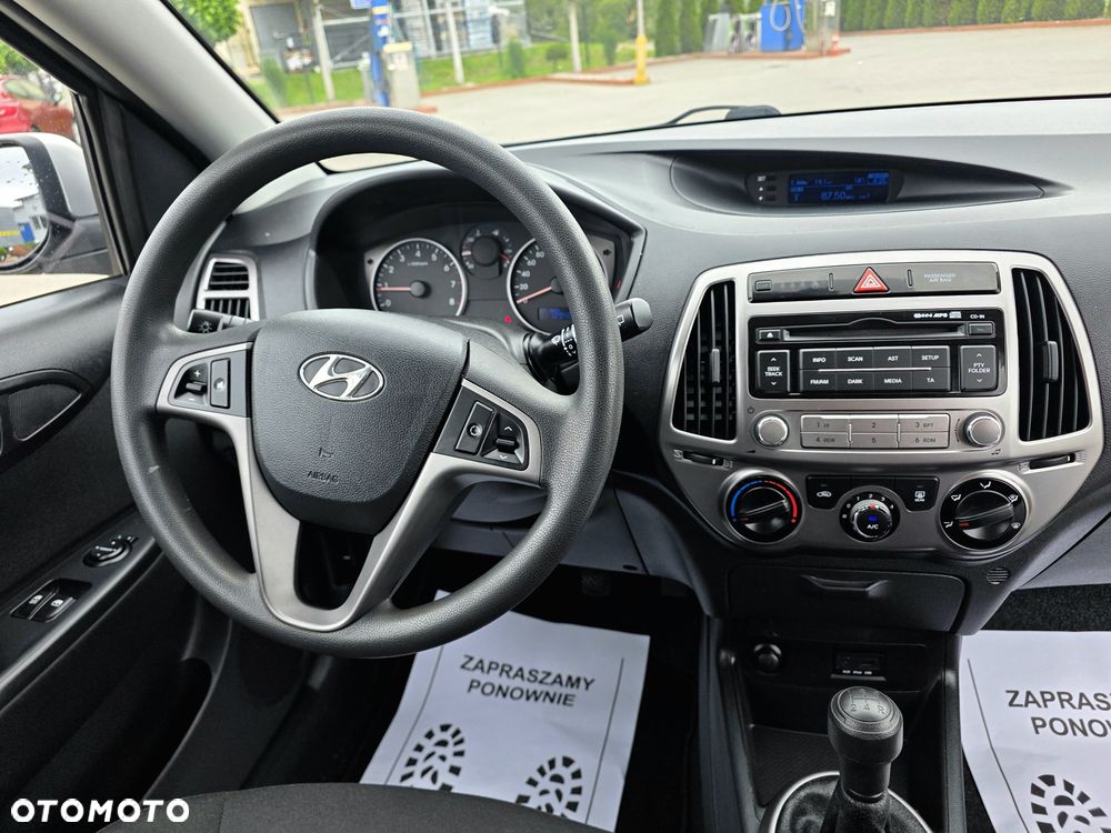 Hyundai i20 - 8
