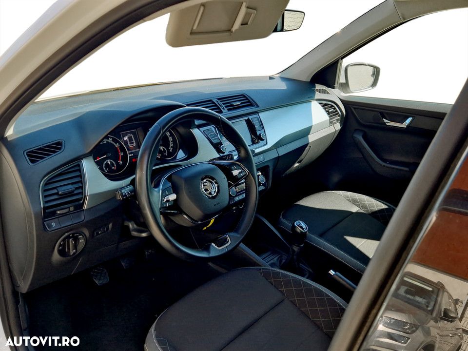 Skoda Fabia - 11