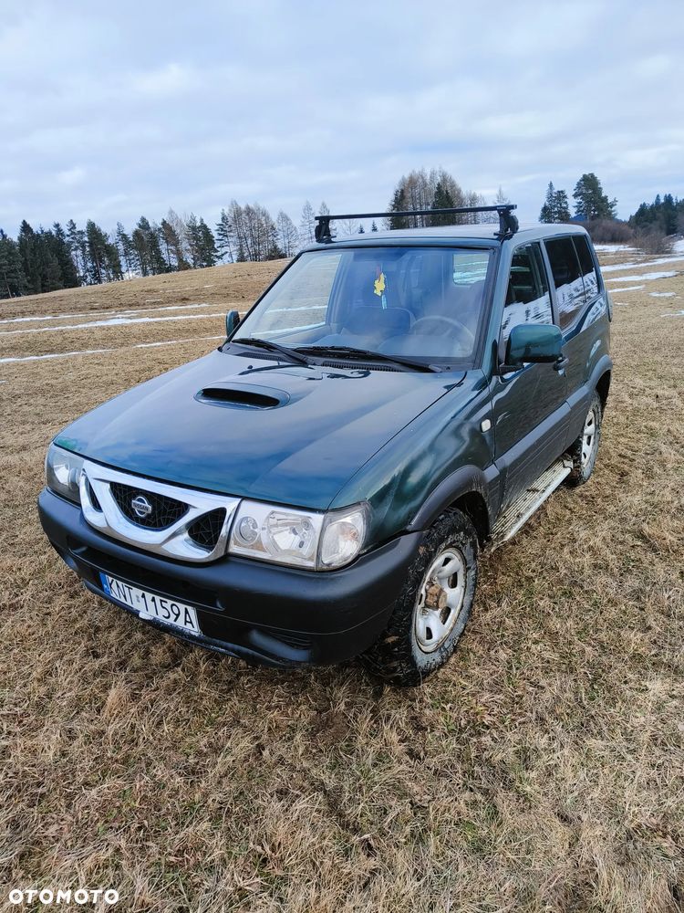 Nissan Terrano ver-2-7-tdi-comfort - 5