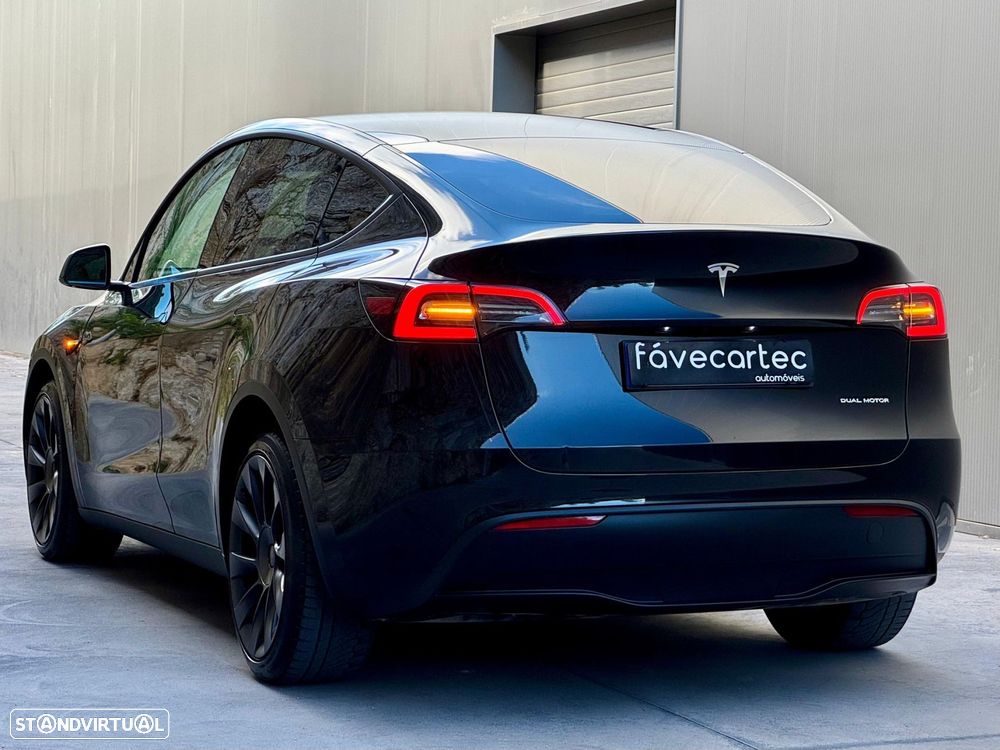 Tesla Model Y Long Range Tração Integral - 20