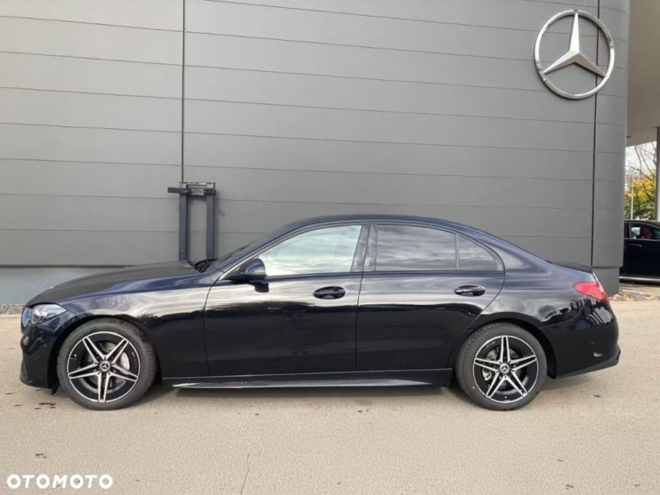 Mercedes-Benz Klasa C 200 mHEV 4-Matic AMG - 3