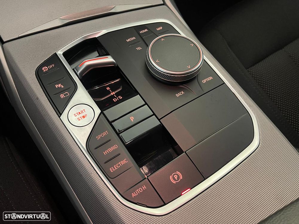 BMW 320 e Corporate Edition Auto - 31