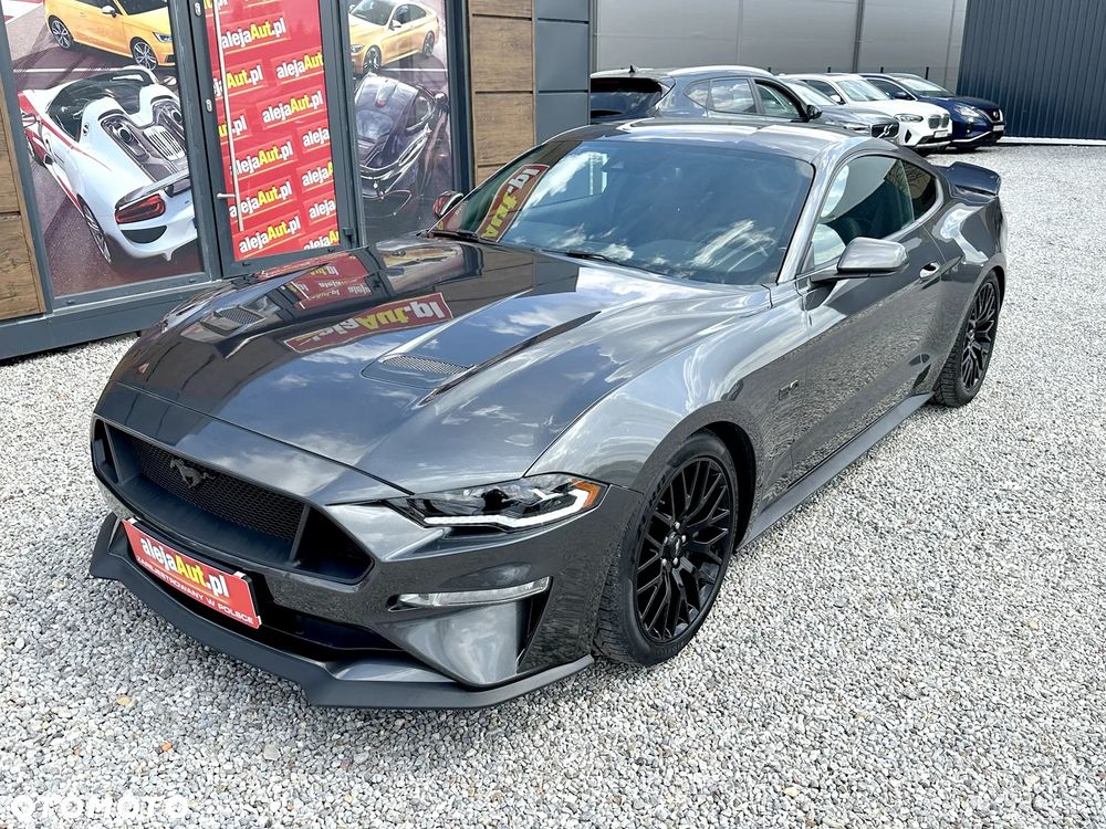 Ford Mustang - 2