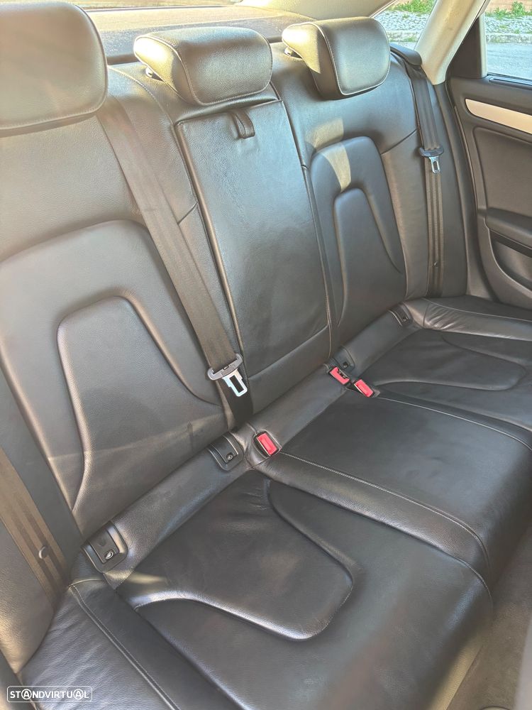 Audi A4 2.0 TDI Sport - 29