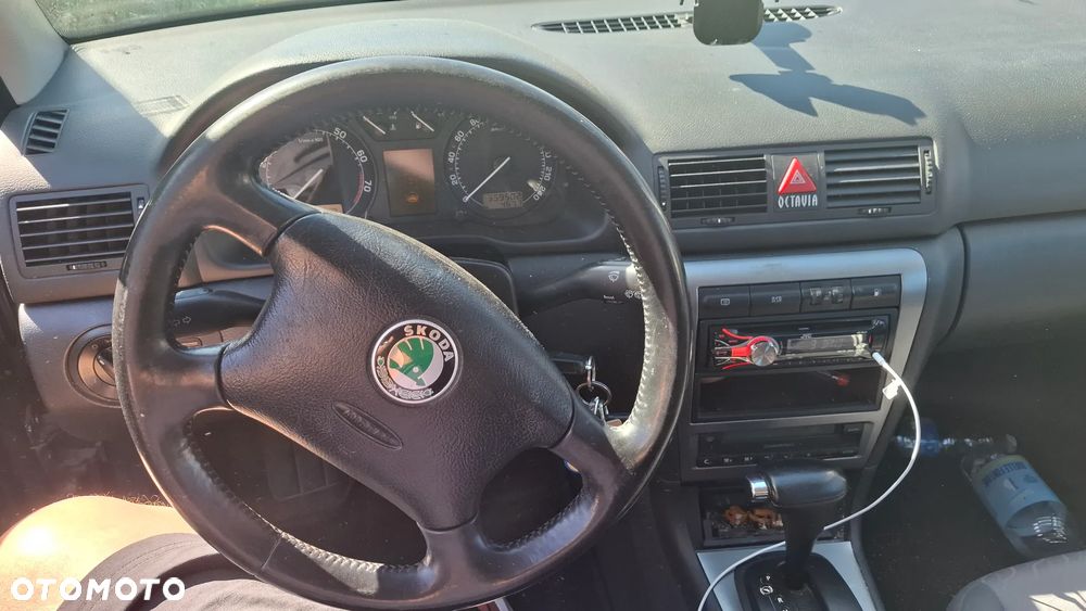 Skoda Octavia - 9