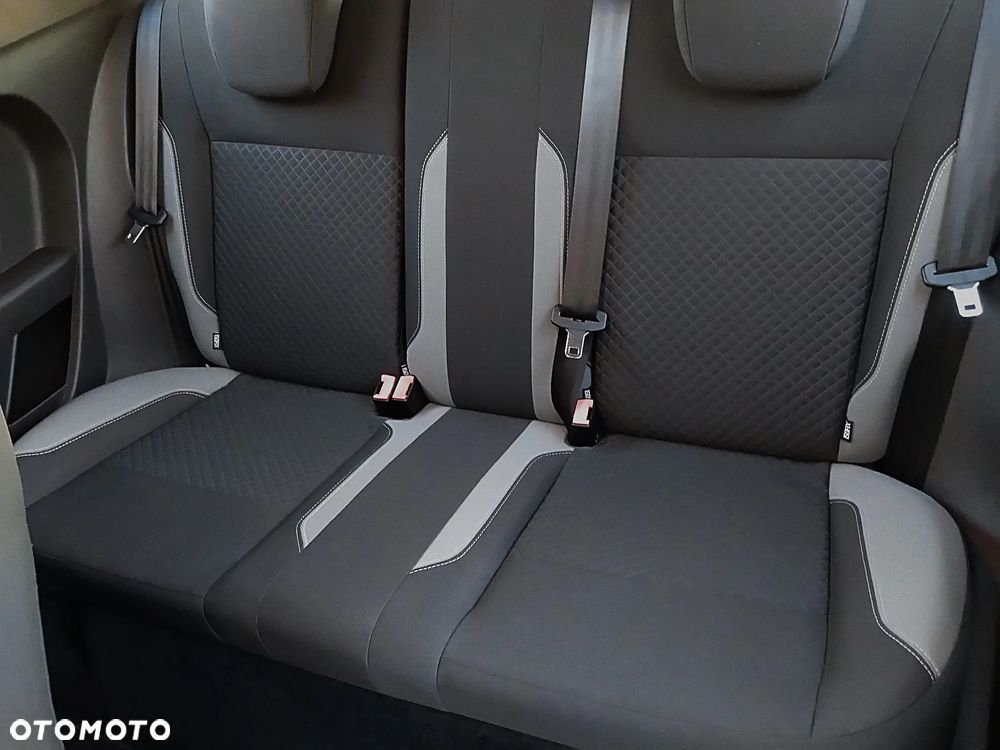 Ford Fiesta 1.5 TDCi ST&St Trend - 21