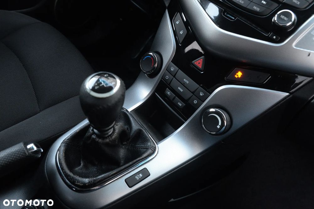 Chevrolet Cruze 1.8 LT - 37