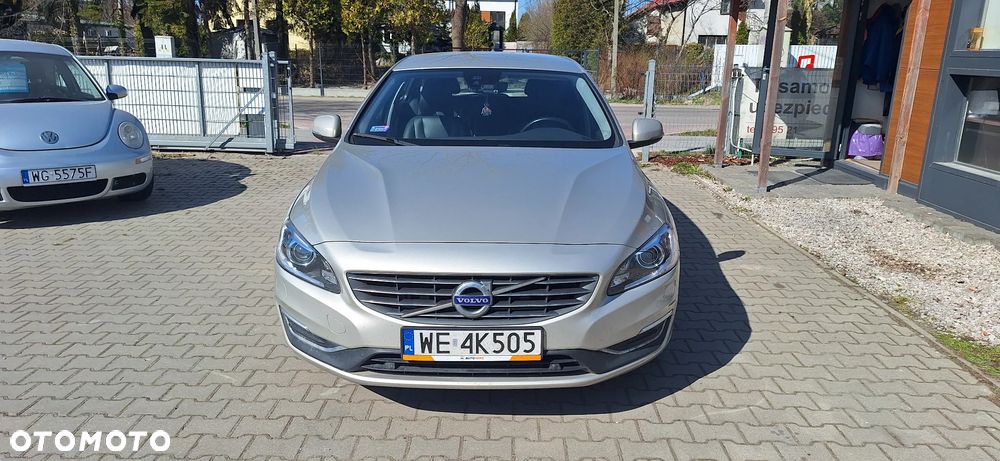 Volvo V60 T3 Drive-E Momentum - 2