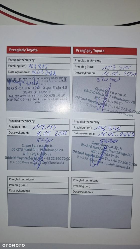 Toyota Avensis 1.8 Premium - 18