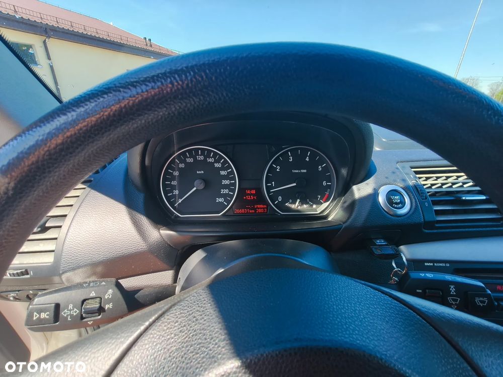 BMW Seria 1 116i - 6
