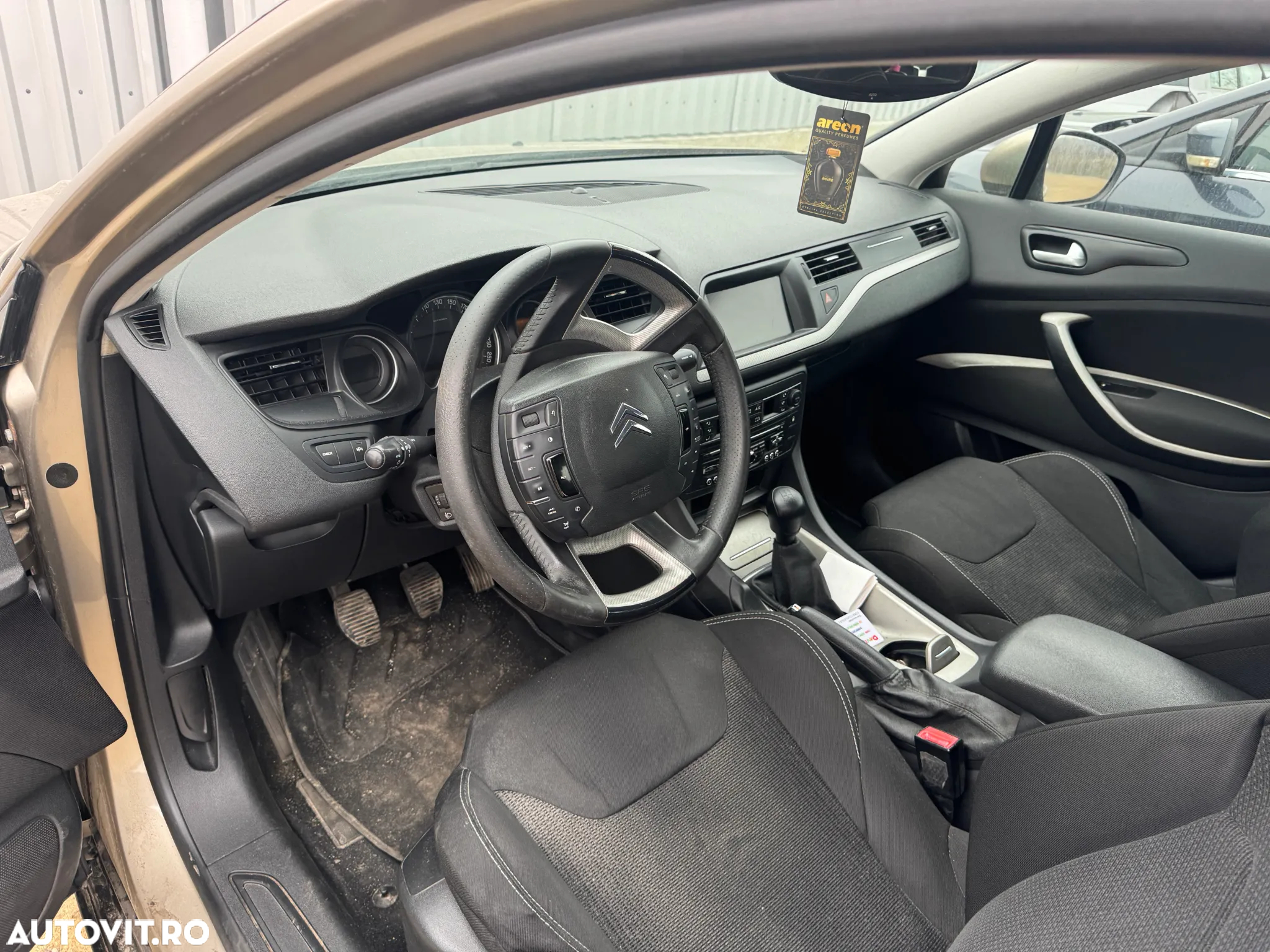 Dezmembram Citroen c5 1.6hdi 2010 - 10
