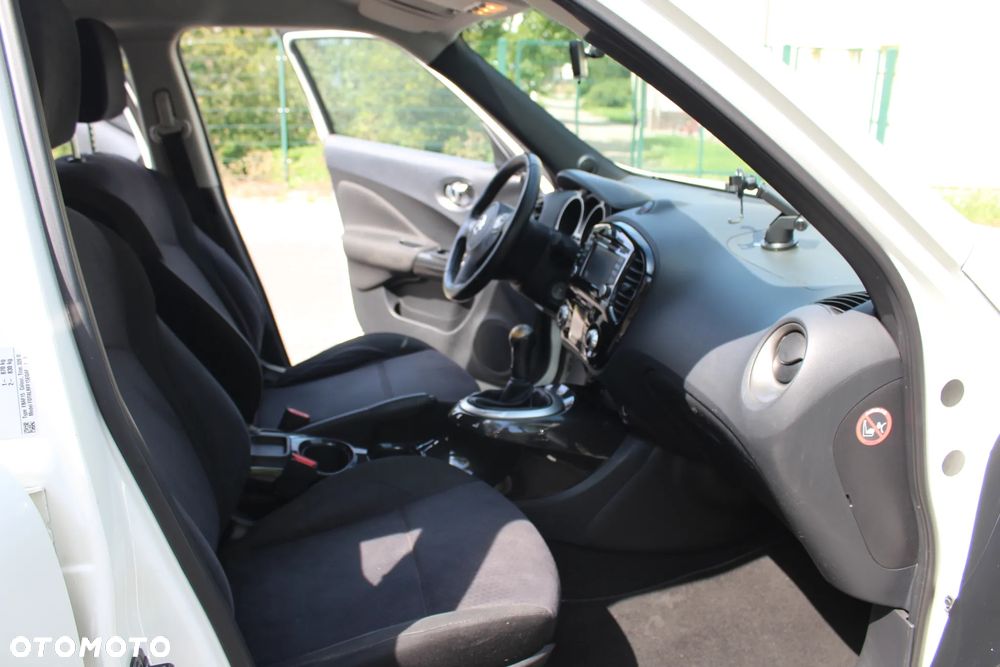Nissan Juke 1.6 Tekna S&S - 9