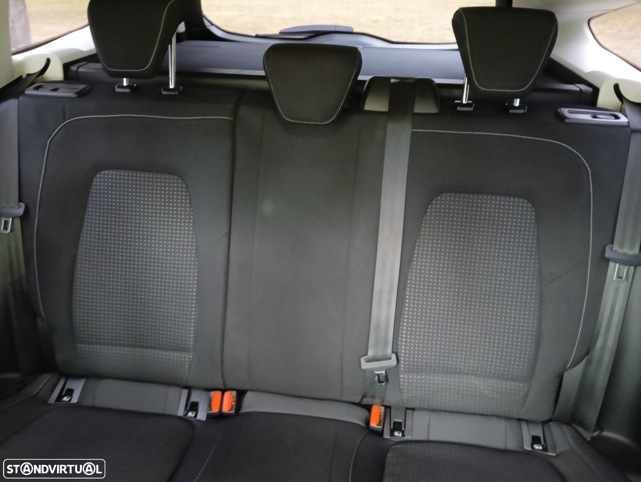 Ford Focus SW 1.5 TDCi EcoBlue Business - 27