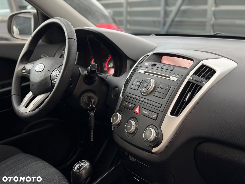 Kia Ceed 1.4 Comfort - 20