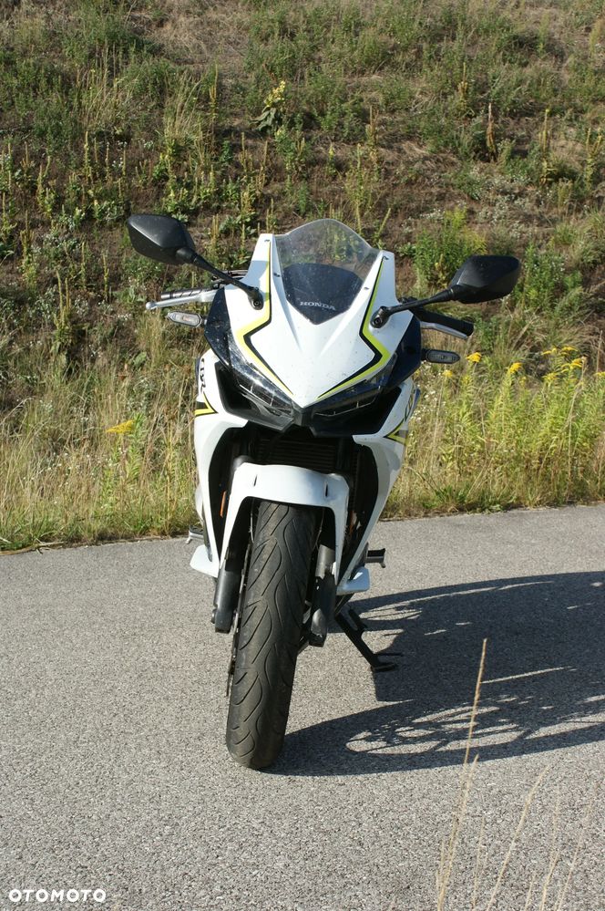 Honda CBR - 5