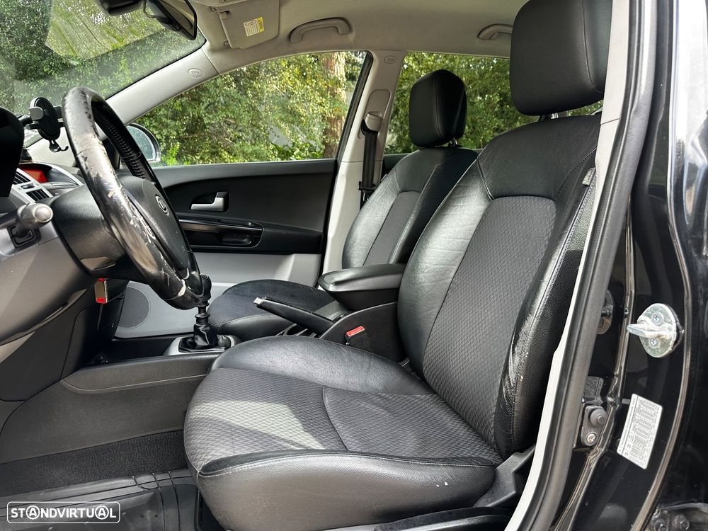 Kia Ceed SW 1.6 CRDi LX - 6